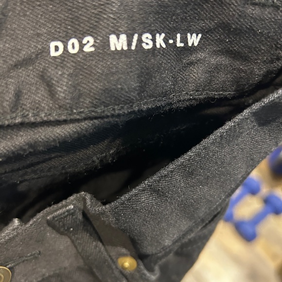 Saint Laurent distressed cropped skinny mid rise black jeans size 27 - Picture 4 of 8